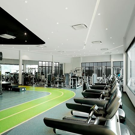 The Oceanic Sportel Phuket - Sha Extra Plus Exterior foto The gym at the new campus