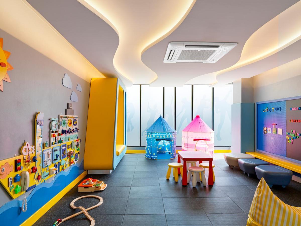 The Oceanic Sportel Phuket - Sha Extra Plus Exterior foto The Children's Hospital