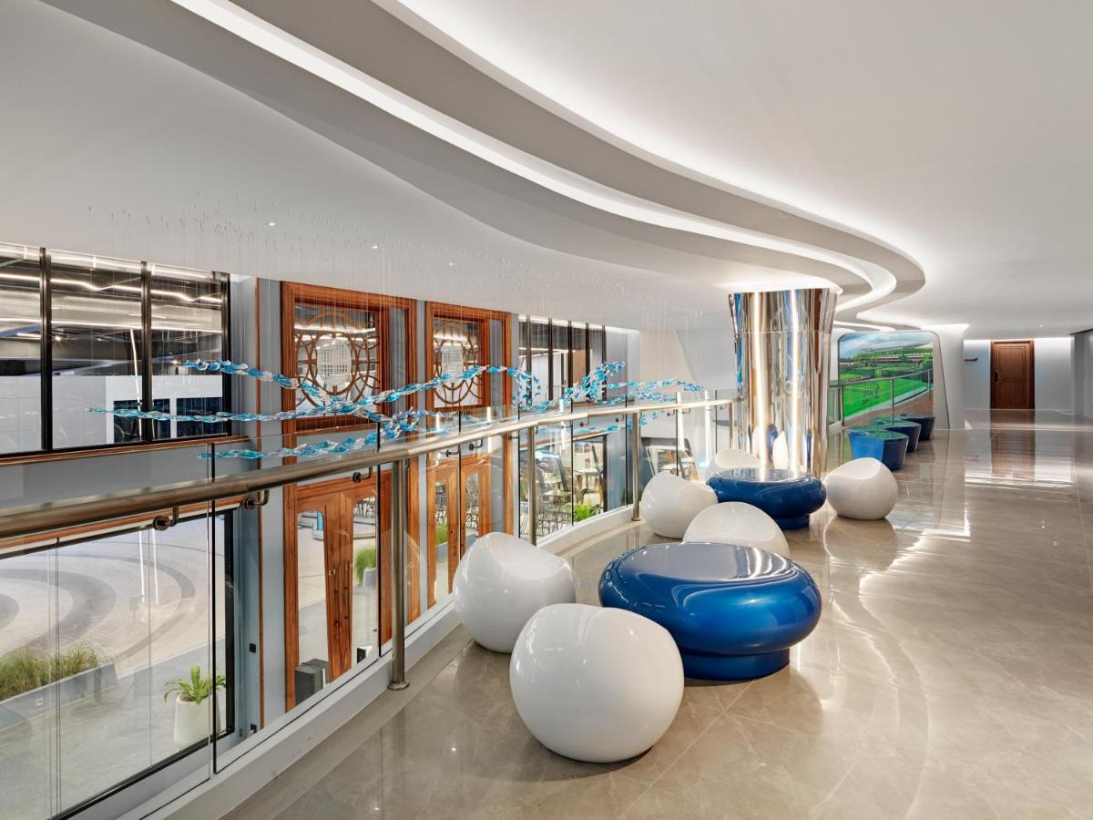 The Oceanic Sportel Phuket - Sha Extra Plus Exterior foto The interior of the hotel